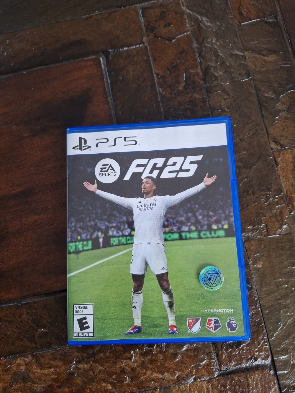 FC 25 (PS5) Video Game - White Cover